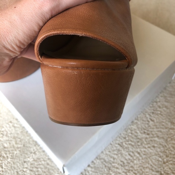 Steve Madden Gabby Cognac Platforms - Picture 2 of 4